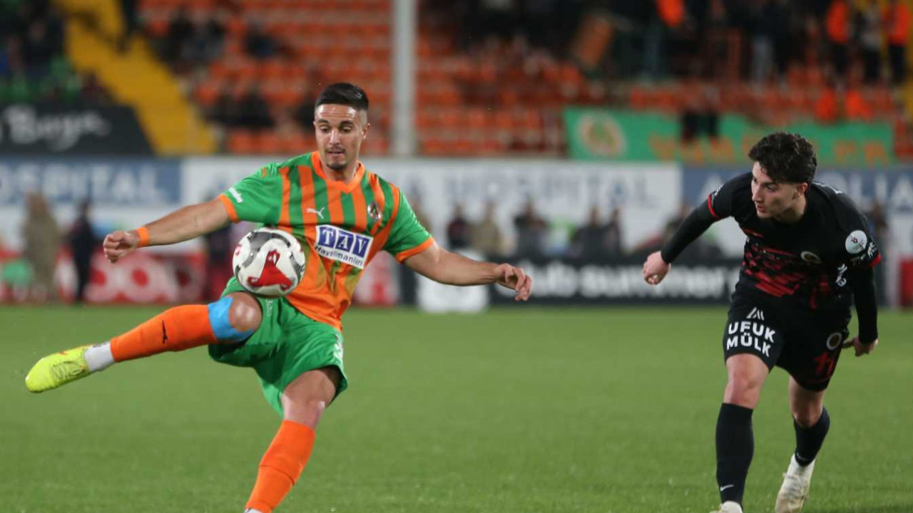 Alanyaspor ile Gençlerbirliği puanları paylaştı