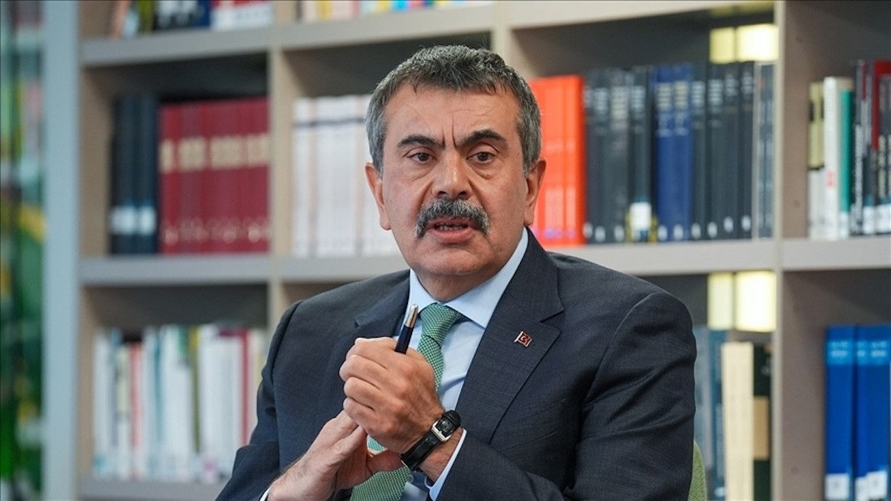 MEB öğretmenlere sordu! Çıkan oran şaşırttı: O soru sonrası ara tatil kalkıyor mu?