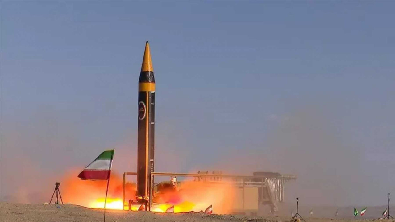 İran’dan füze stratejisinde değişiklik! 1 tondan fazla yük taşıyan canavarlar devreye giriyor