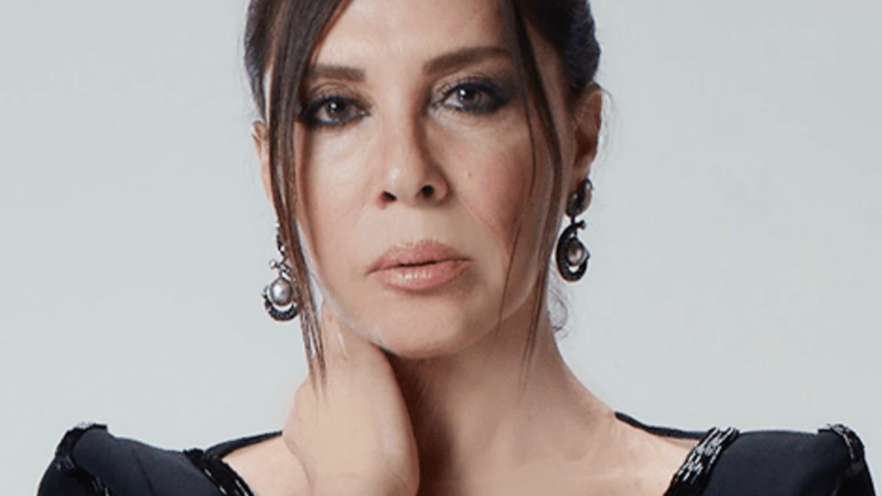 Nebahat Çehre yıllar sonra itiraf etti: " Çok çile çektik"