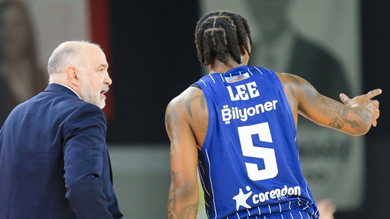 Anadolu Efes son saniye basketiyle Bayern Münih'i yendi