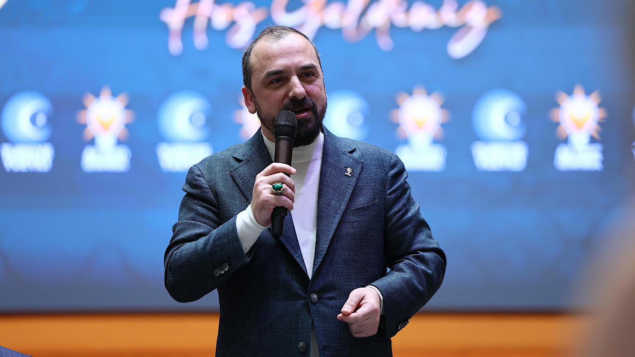 AK Parti İstanbul’da medya dünyası sahur sofrasında buluştu