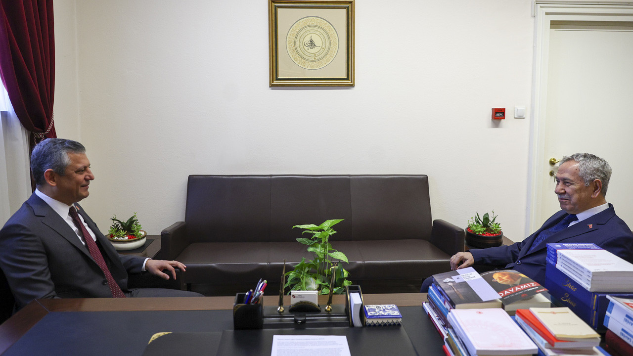 Bülent Arınç'tan o iddialara tepki: Ben AK Partiliyim, AK Parti benim evim, Tayyip Erdoğan da liderim