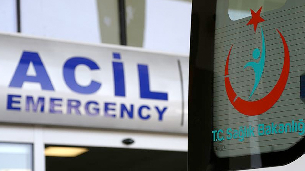 Bayram tatili için yola çıkmışlar! Feci kazada anne ve baba öldü, 4 çocuğu ağır yaralı