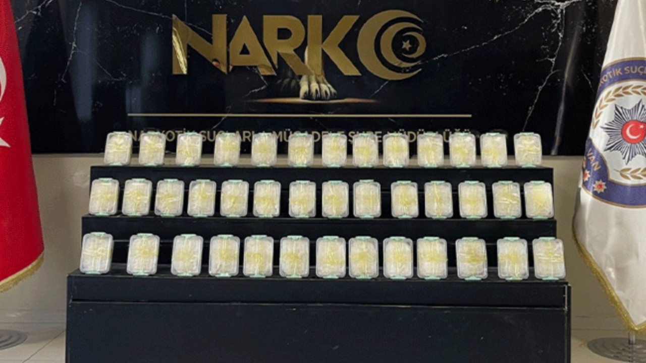 Van'da uyuşturucu opersyonu: 3 kişiye gözaltı