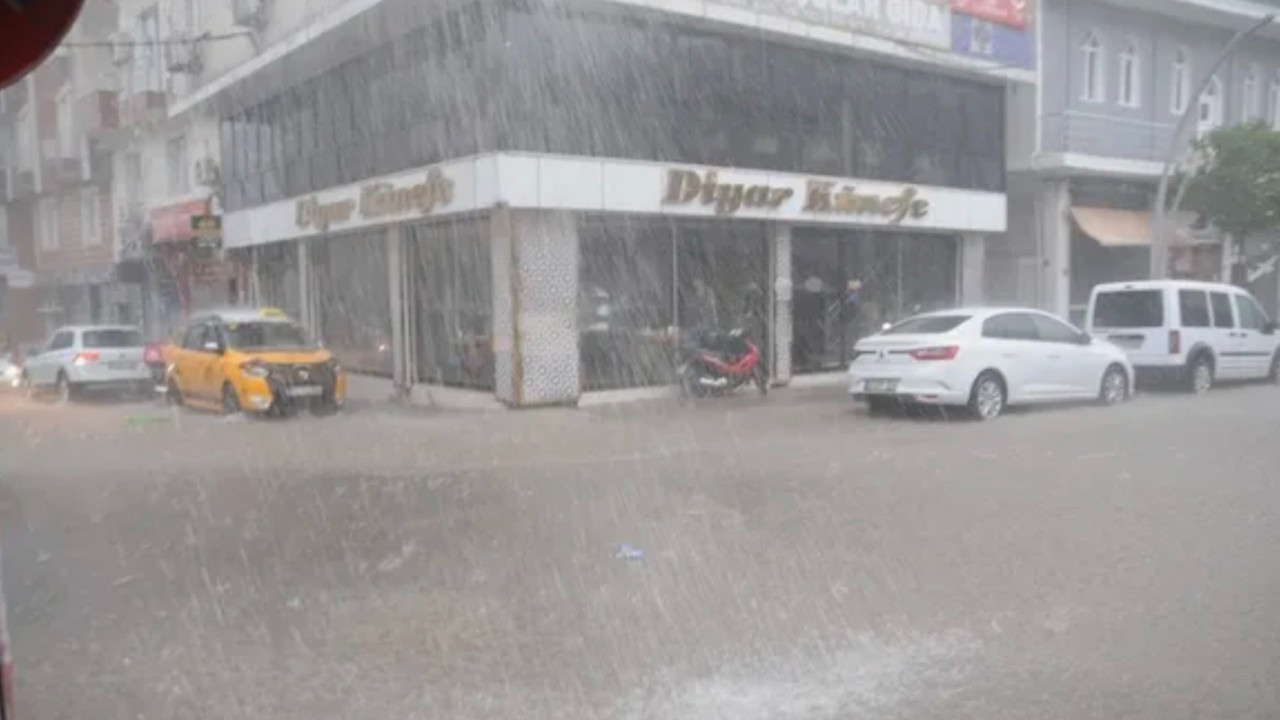 Şırnak'ta sağanak! Hayat felç oldu