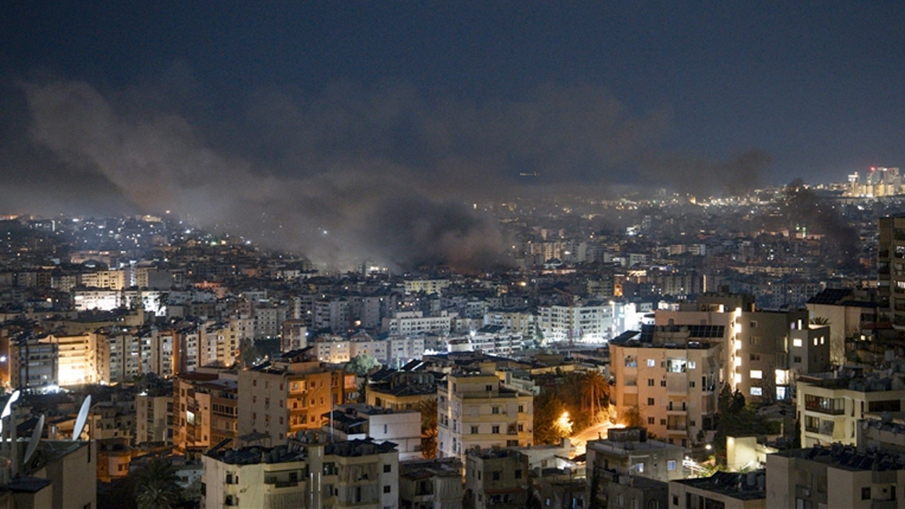 Hizbullah, İsrail askeri noktalarını füzelerle hedef aldı