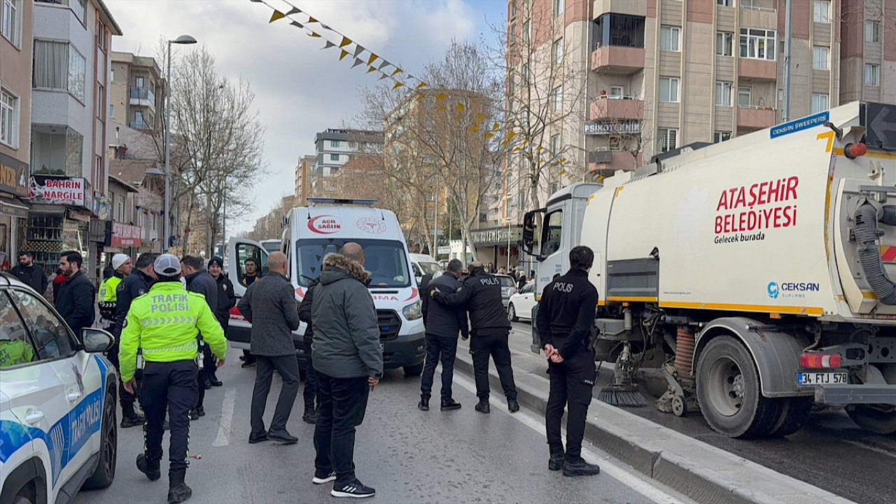 Ataşehir'de çöp kamyonunun çarptığı kadın hayatını kaybetti