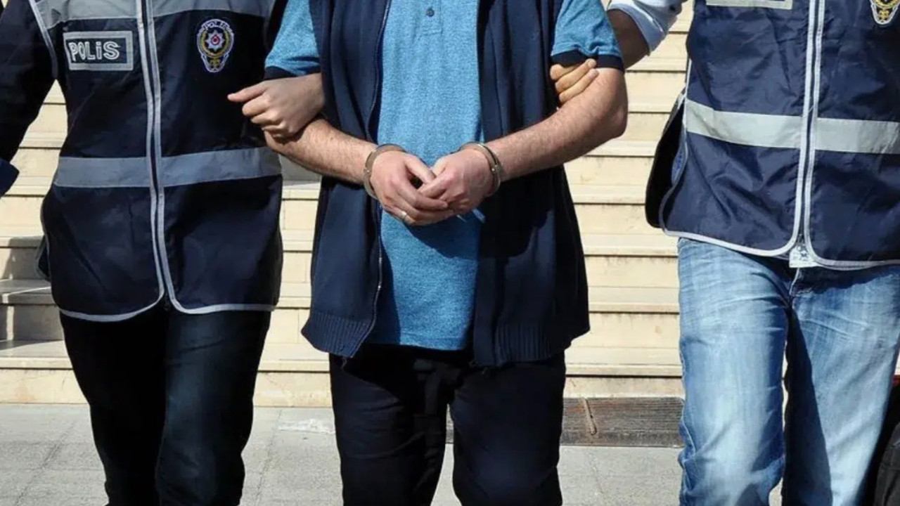 Adana'da uyuşturucu operasyonu: 72 bin 131 hap ele geçirildi