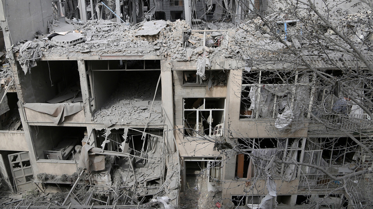 ABD-İsrail'in İran'da sivil yerleşim yerlerine saldırısında 12 kişi öldü, 112 kişi yaralandı