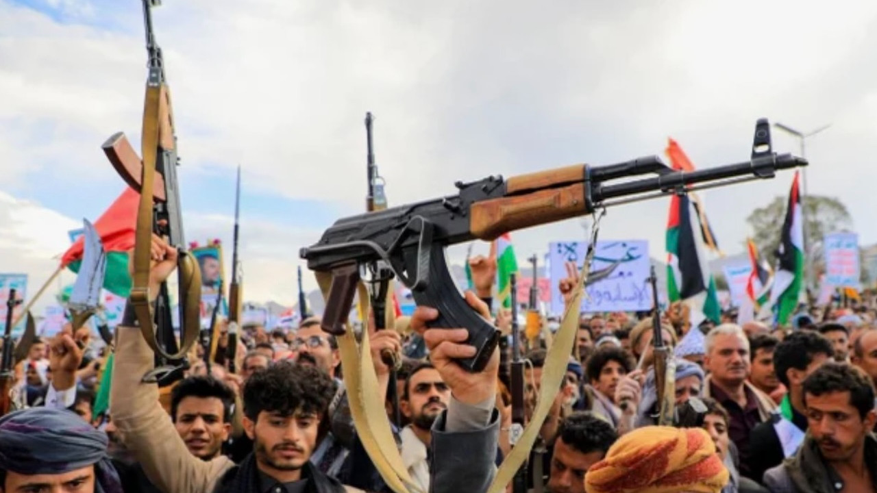 Resmen duyurdular! Husiler savaşta İran'ın yanında yer alacak