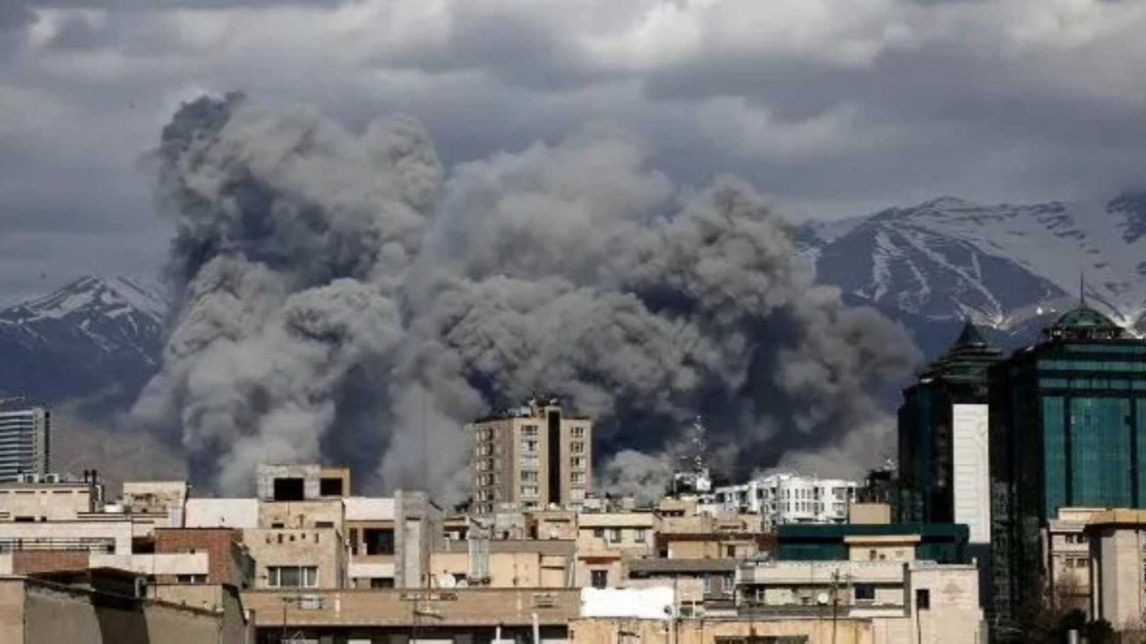 Hürmüz geriliminde kritik 48 saat uyarısı: Telefonlarınızı şarj edin...