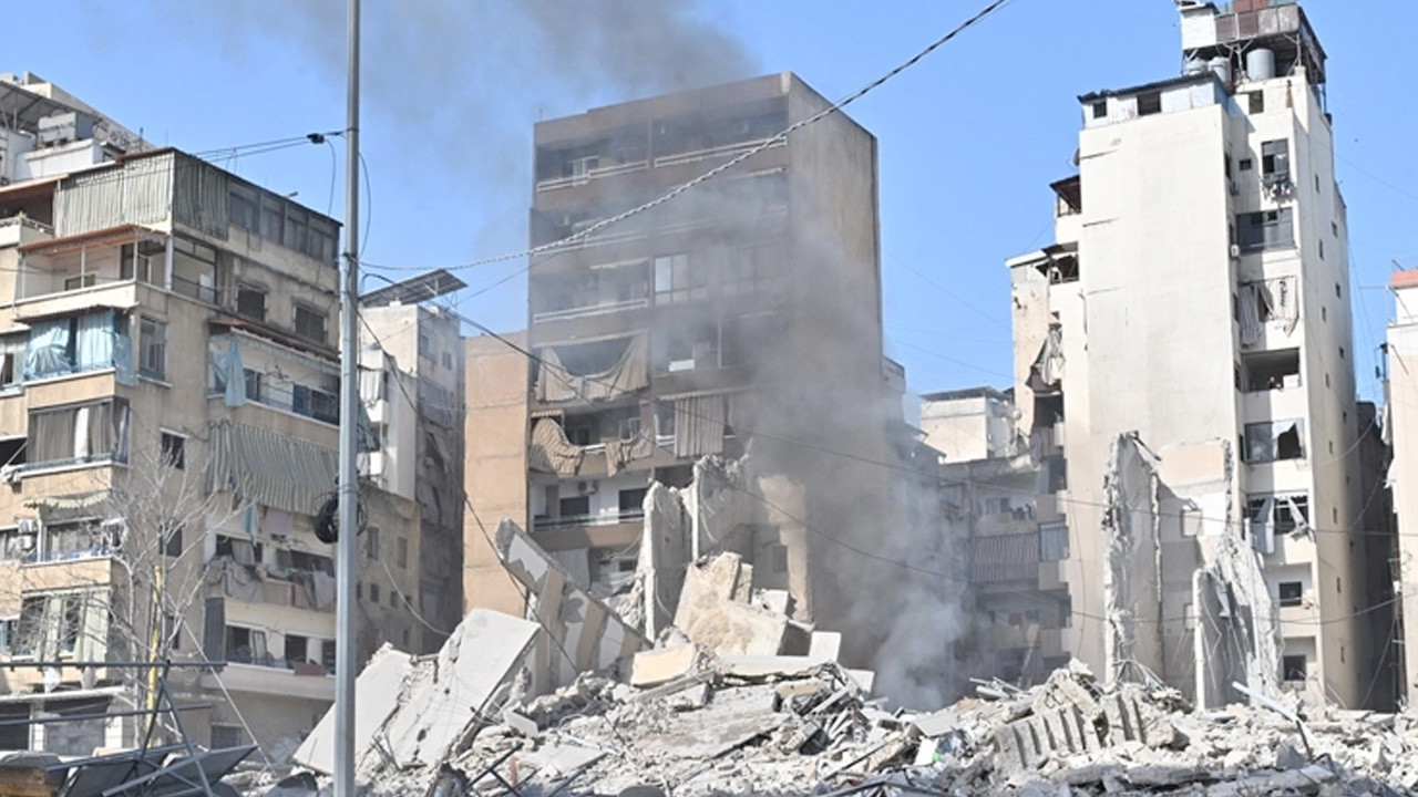 İsrail ordusunun Lübnan'a saldırıları sürüyor