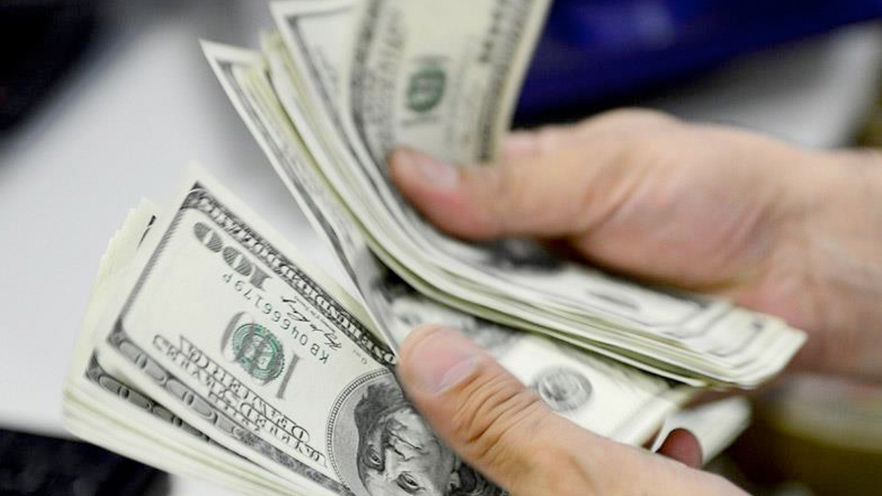 Dolar ve Euro haftaya böyle başladı