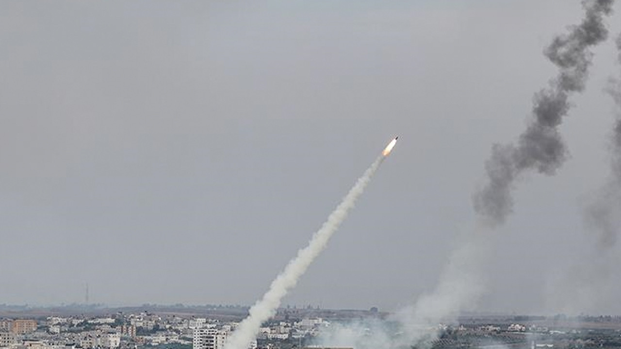 İran, Trump'ın tehdidi sonrası tek tek açıkladı! " Muhtemel saldırıda bu tesisler hedef alınacak"