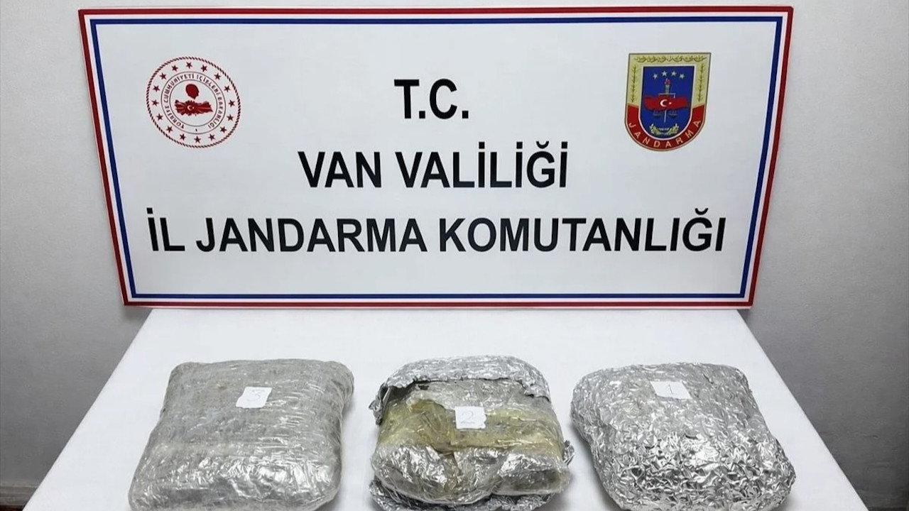 Van'da operasyon: 4 kilo 60 gram uyuşturucu ele geçirildi