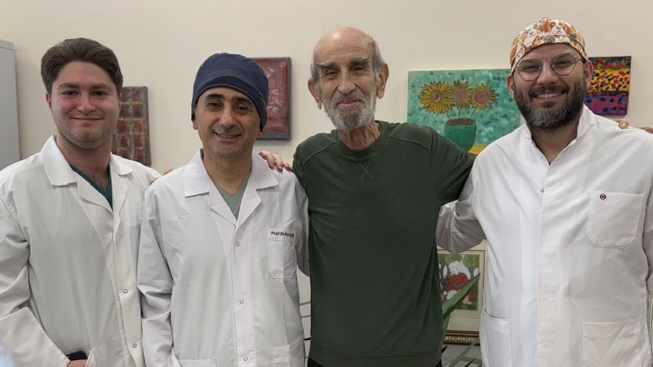 Ölümüne 3 gün kaldı denmişti! Sinan Bengier zorlu ameliyat sonrası yeniden ayağa kalktı