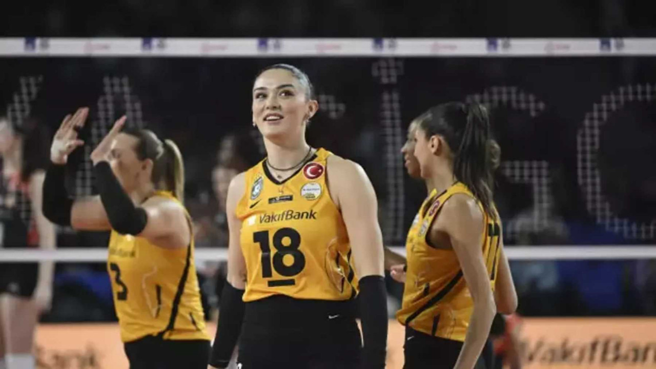 AXA Sigorta Kupa Voley'de şampiyon VakıfBank