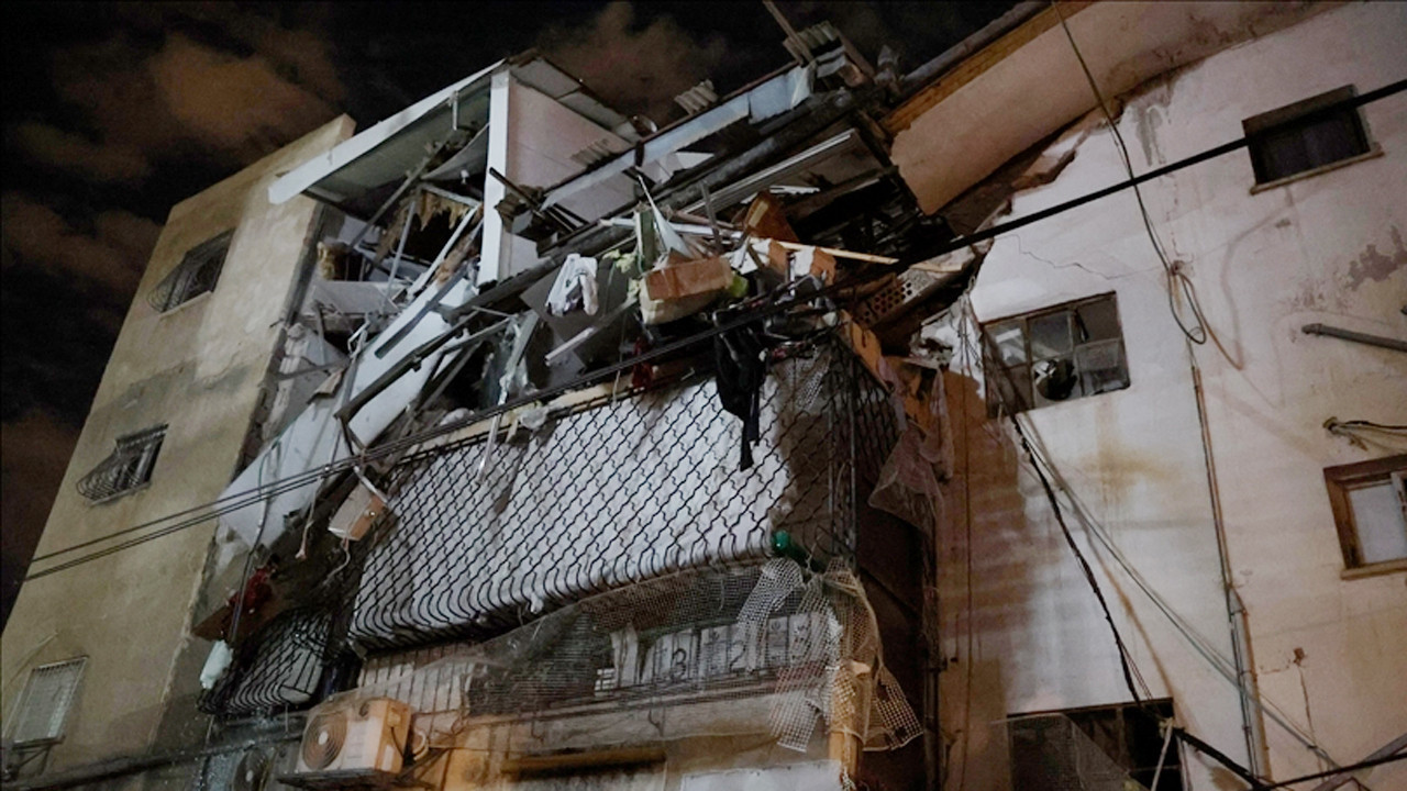Hizbullah 24 saatten az sürede 100 roket fırlattı Tel Aviv çevresinde sirenler çaldı