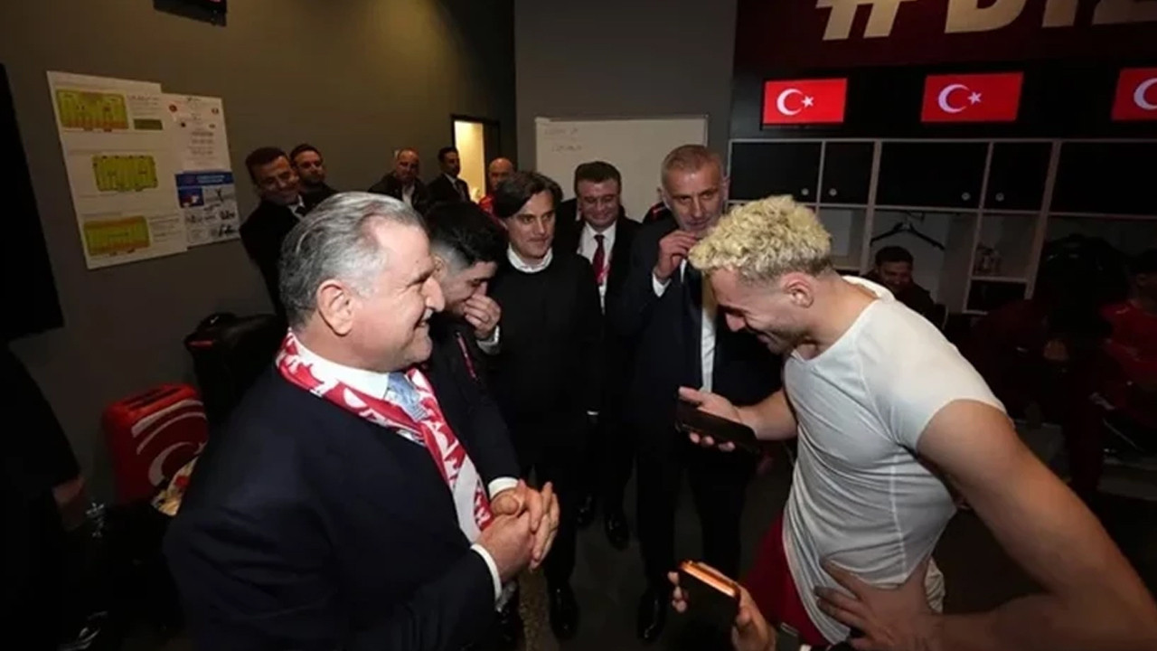 Cumhurbaşkanı Erdoğan'dan A Millilere tebrik telefonu