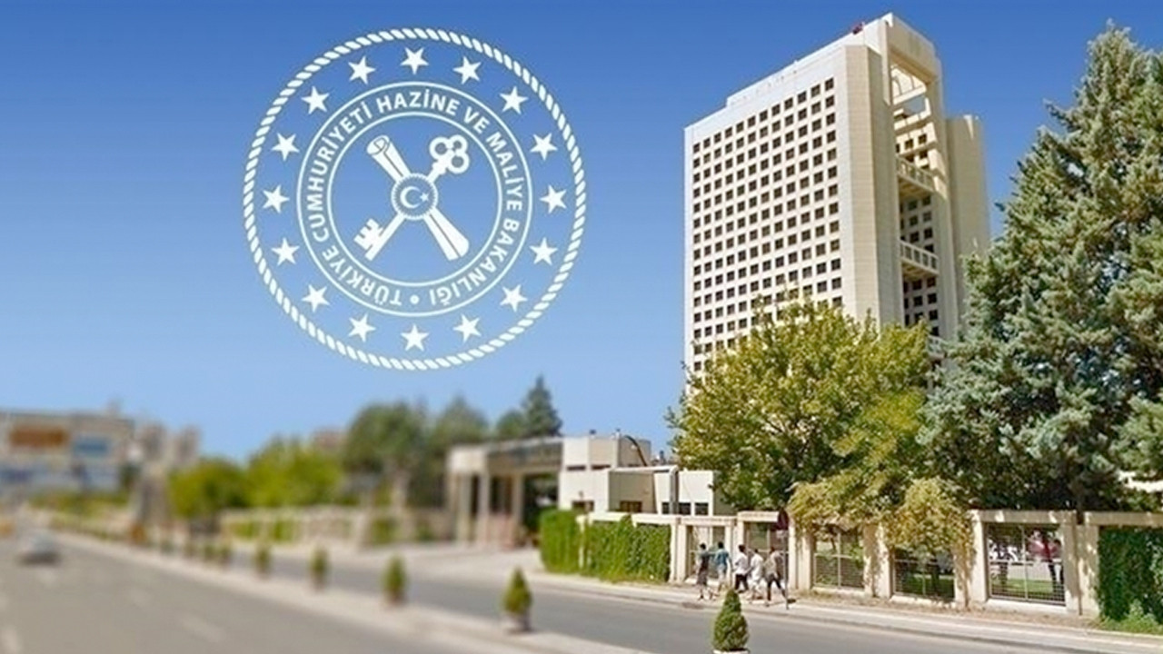 Maliye vergiye ilişkin 1,1 milyona yakın sorusuna yanıt verdi