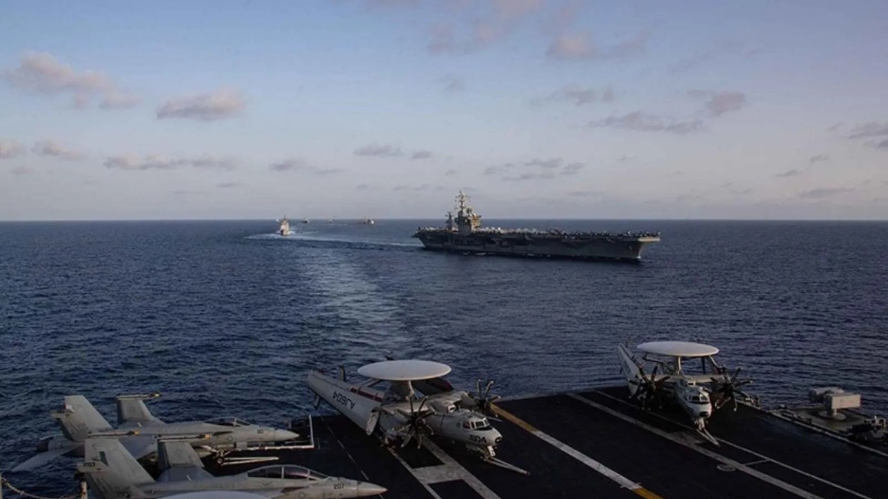 İran Silahlı Kuvvetleri: Umman’da ABD’ye ait bir gemiyi hedef aldık