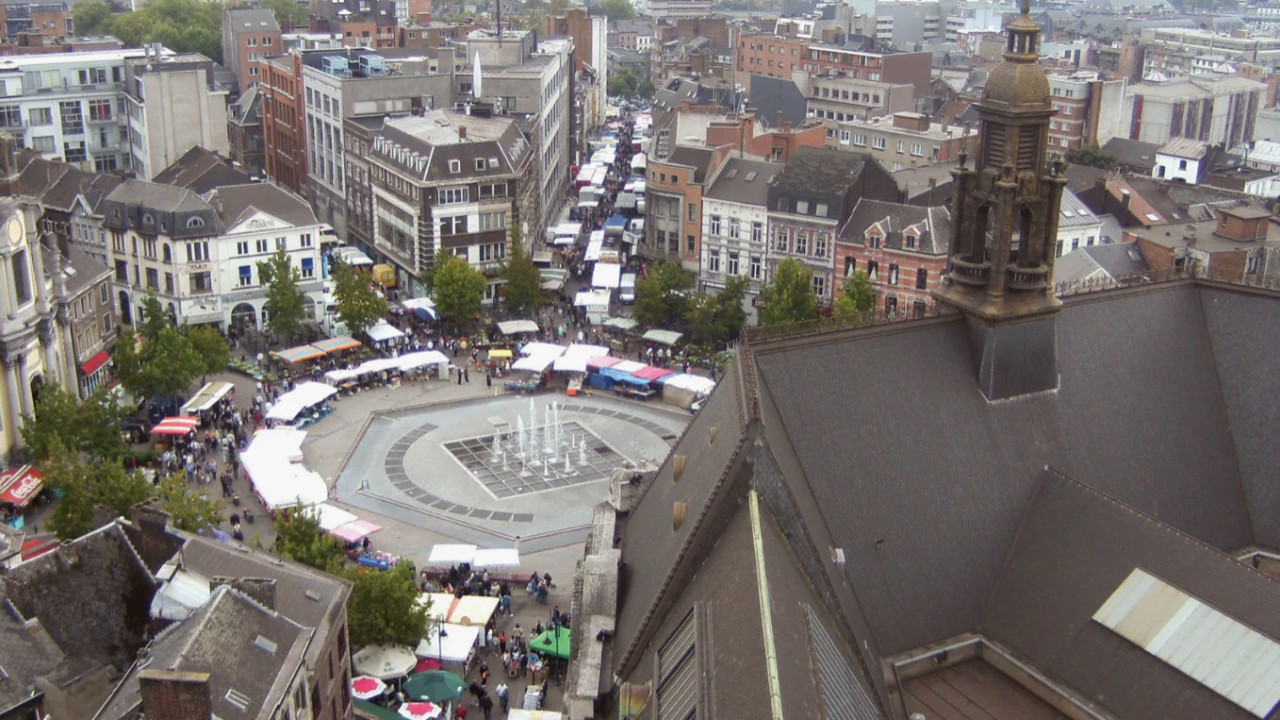 Dünyanın en çirkin şehri olarak biliniyordu: Şimdi turistler akın ediyor