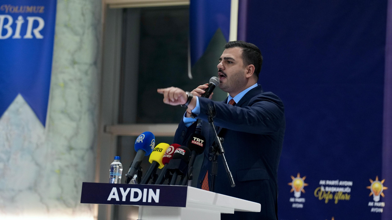 Eyyüp Kadir İnan'dan CHP Genel Başkanı Özgür Özel'e çok sert yanıt!