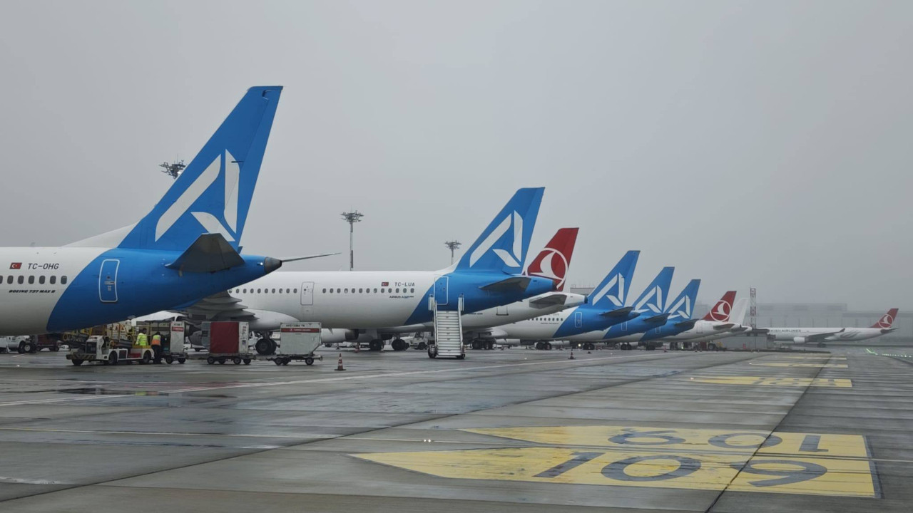 İstanbul'da hava koşulları nedeniyle uçuşlar iptal