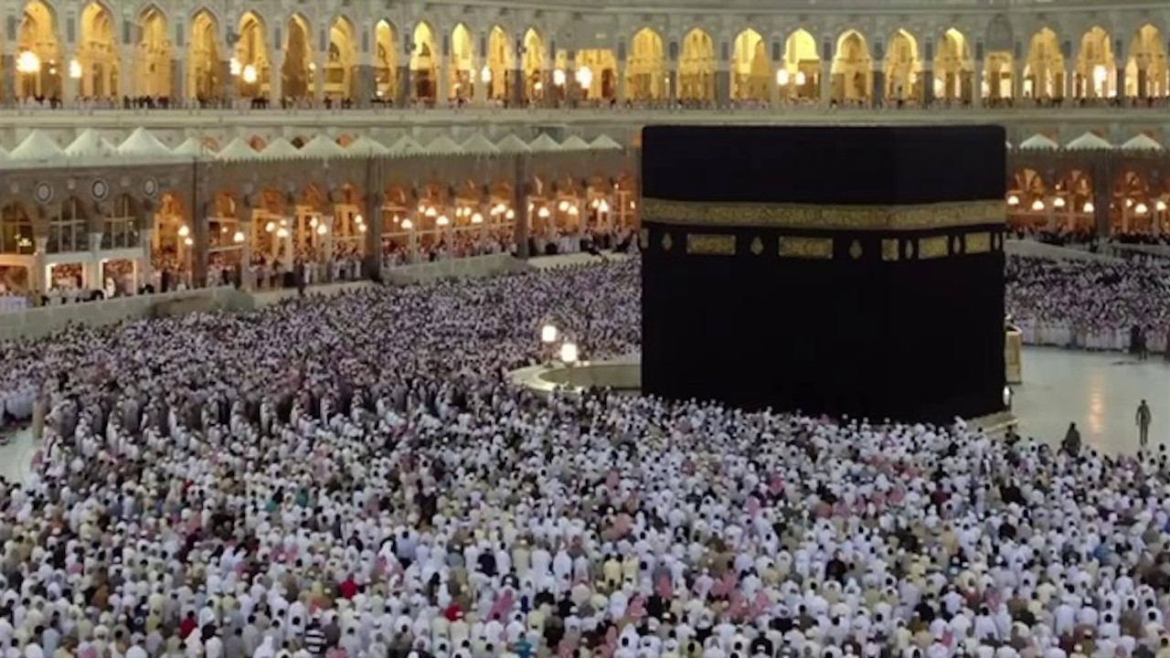 İhanetleri artık şaşırtmıyor! FETÖ'nün Umre maskeli suikast ve haberleşme trafiği