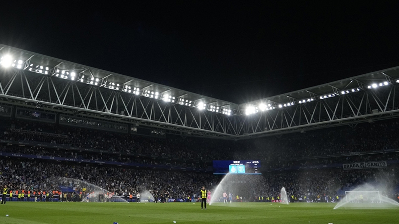 İspanya-Mısır maçında İslamofobik tezahürat! Soruşturma başlatıldı