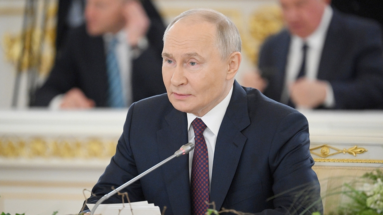 Putin, Rusya'nın enerjide "güvenli sevkiyat güzergahları" sunabileceğini söyledi