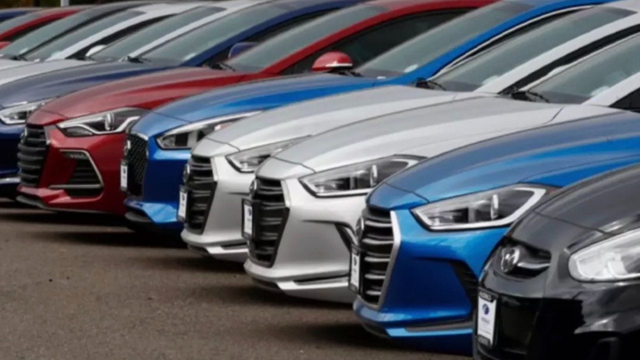 Otomobil alacaklar dikkat! En tasarruflu otomobiller listelendi Bu modeller resmen yakıtı kokluyor