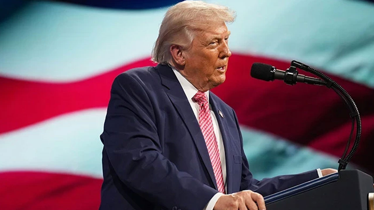 Donald Trump: Önümüzdeki 2-3 hafta İran'ı çok sert vuracağız