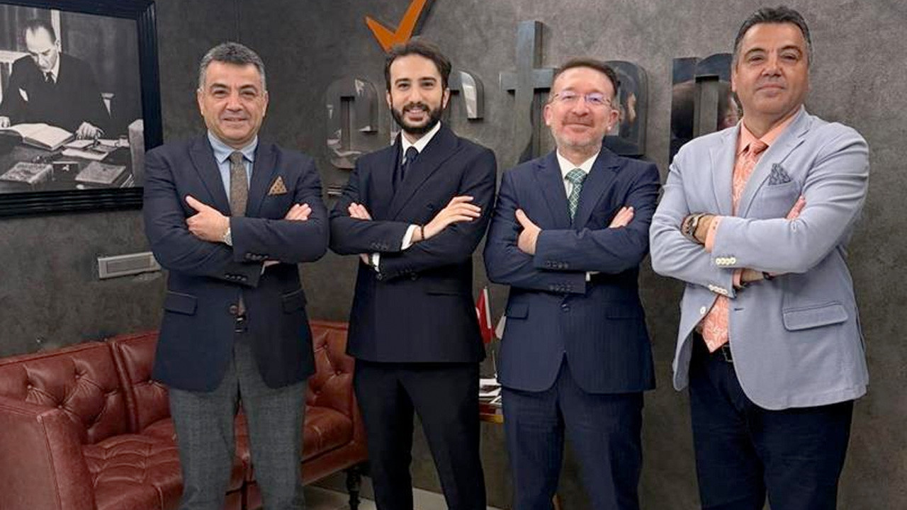 Sistem Global'den yapay zeka temelli yeni sözleşme platformu