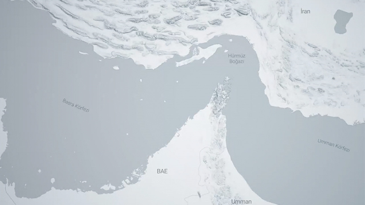 Hürmüz Boğazı yakınlarında İsrail rejimiyle bağlantılı bir gemi vuruldu