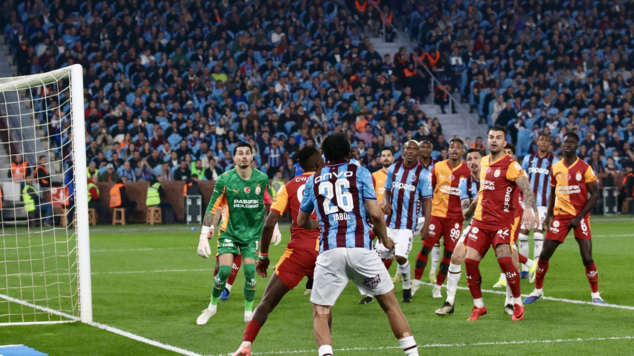 Trabzonspor'dan Çakıroğlu ile Bardakcı arasında yaşananlara ilişkin açıklama
