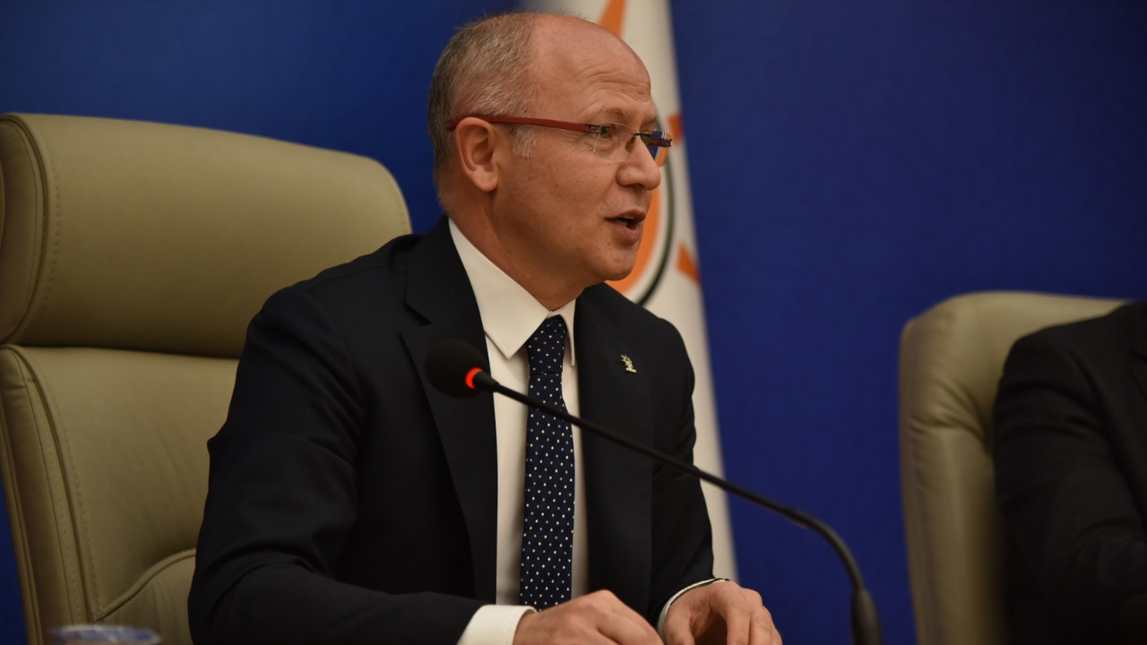 AK Parti İl Başkanı Gürkan, Özel’i Bursa halkını yanıltıp gerçekleri saptırmakla suçladı