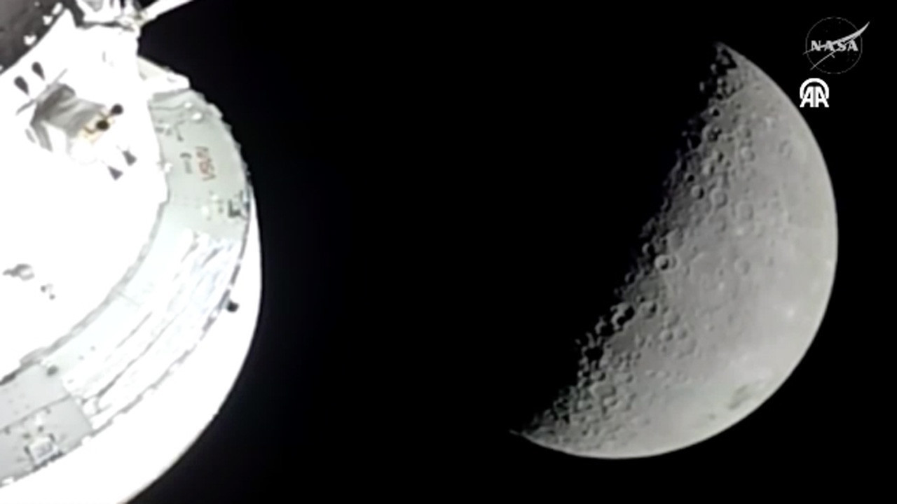 Ay'a insanlı yolculukta en uzak mesafe rekoru kırıldı