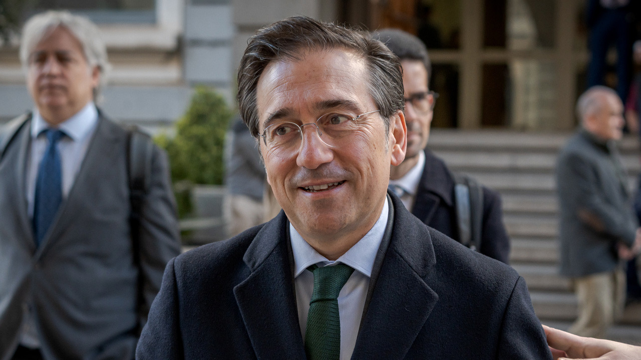 İspanya Dışişleri Bakanı Albares'ten Lübnan çağrıs…