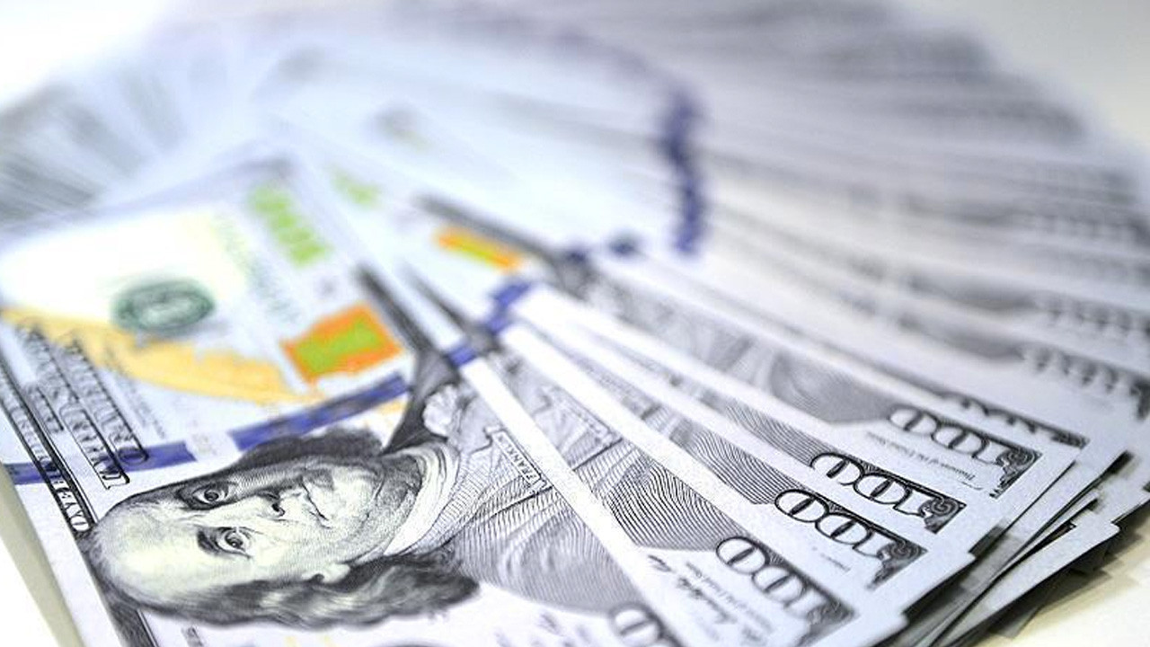 Dolar ve Euro'da günün ilk rakamları
