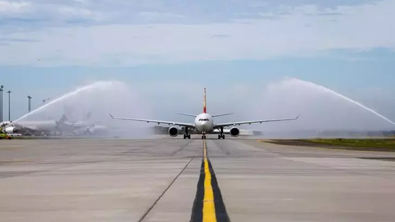 40 gündür kapalıydı: Bahreyn hava sahasını uçuşlara yeniden açtı