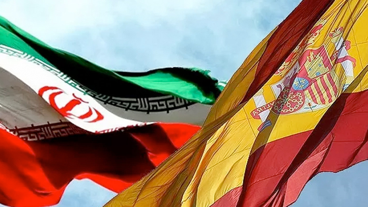 Savaş sonrası İran'da diplomatik ilişki tesis eden ilk Batılı ülke