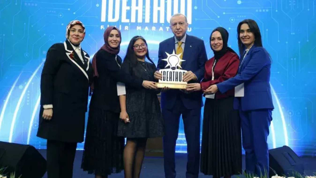 Cumhurbaşkanı Erdoğan'dan aile vurgusu ve milli güvenlik mesajı