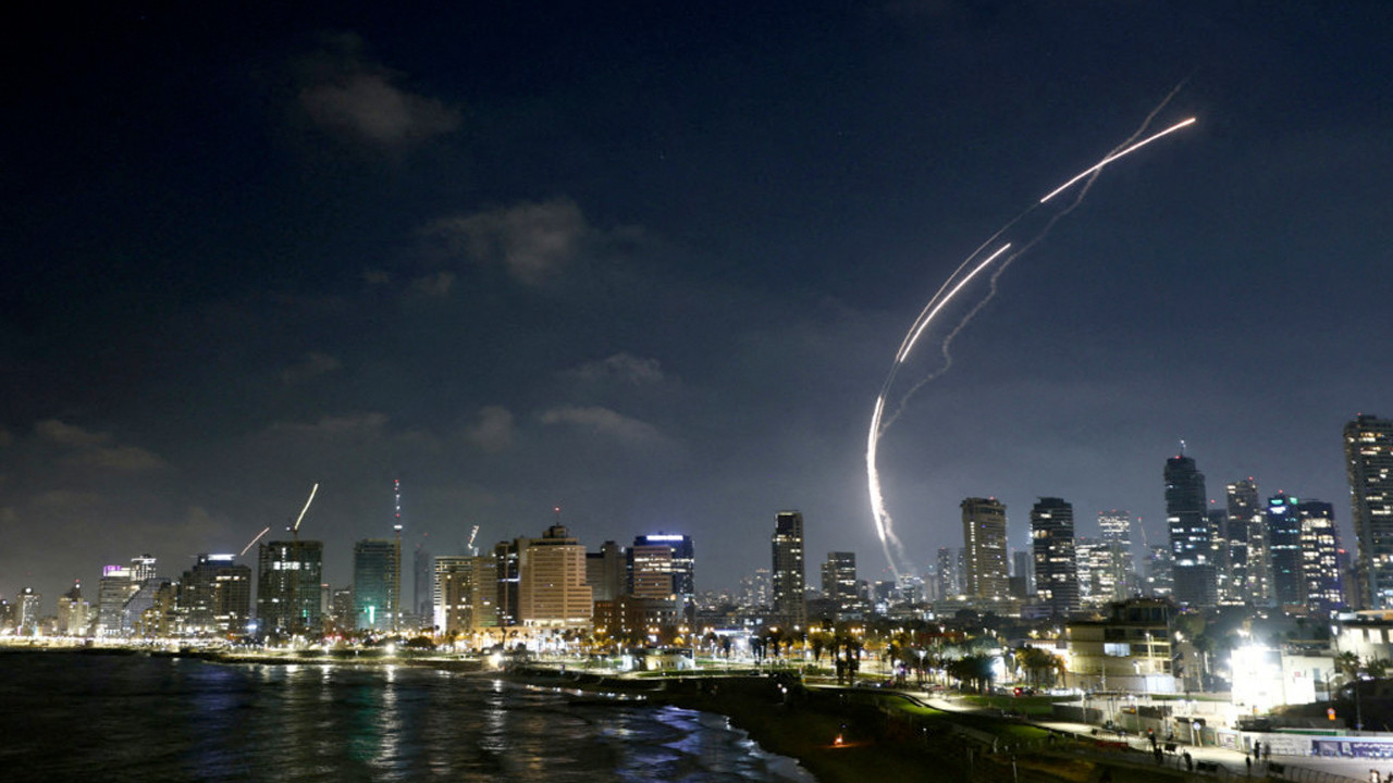 İran füzelerinin İsrail'de yol açtığı yıkım ortaya çıkıyor yaralı sayısı inanılmaz