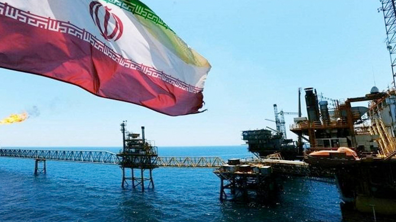 İran Petrol Bakanı'ndan ülkesinin petrol satışlarıyla ilgili kritik açıklama