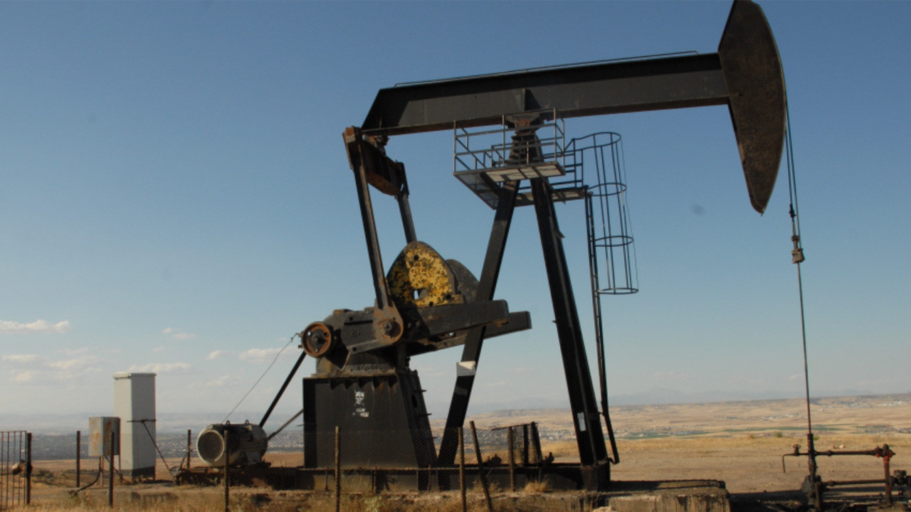 ABD düğmeye bastı: İran petrol satışına izin bitiyor