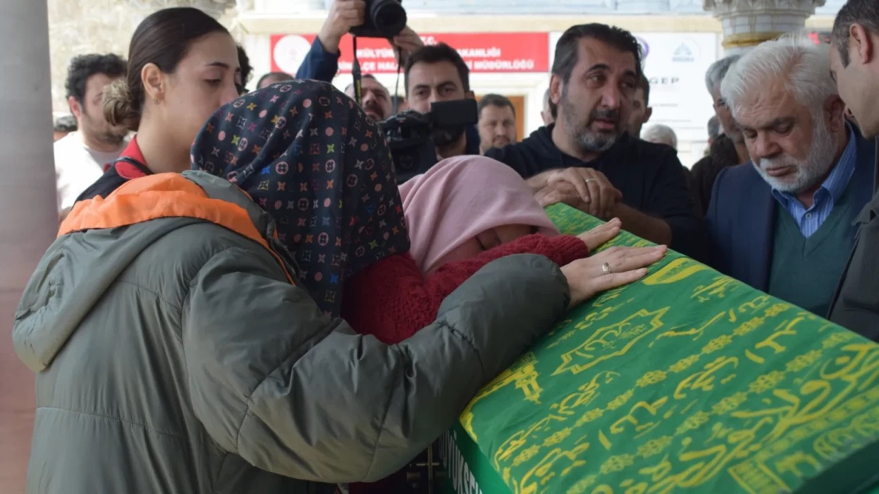 Acılı babadan "oğlumu yalnız bırakmayın" çağrısı