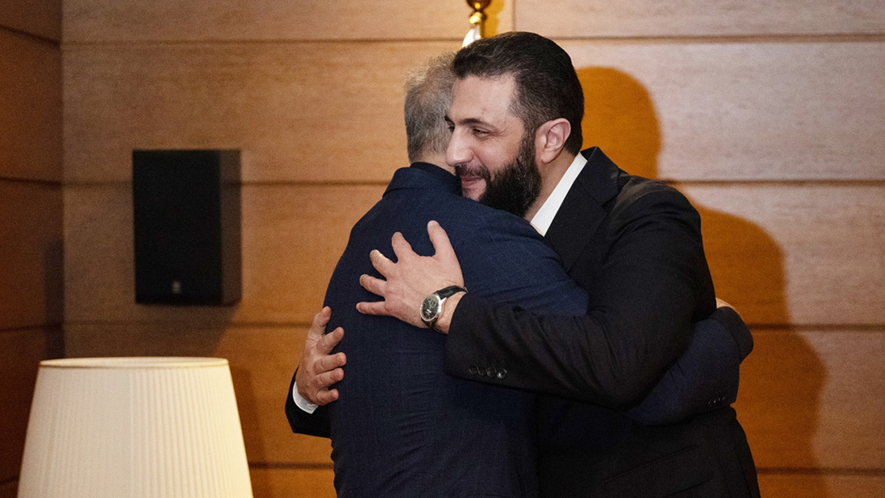 Dışişleri Bakanı Fidan, Suriye Cumhurbaşkanı Şara ile Antalya'da görüştü