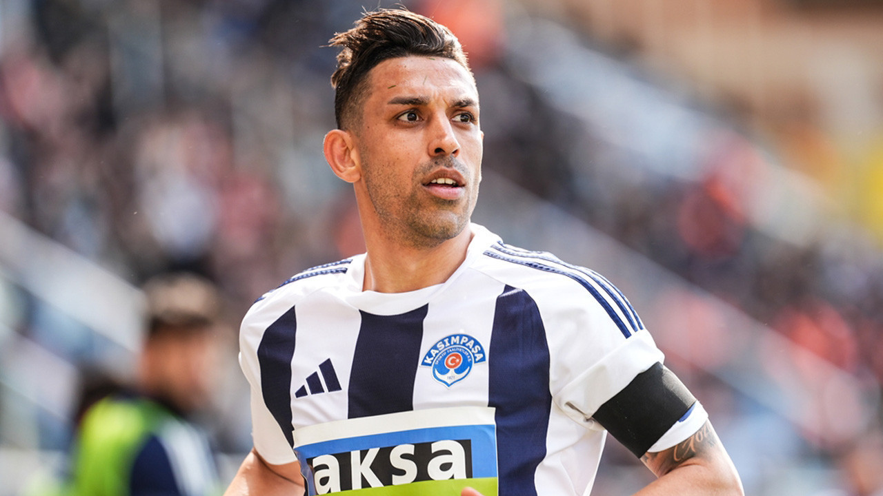 İrfan Can Kahveci kornerden attı, Kasımpaşa kazandı